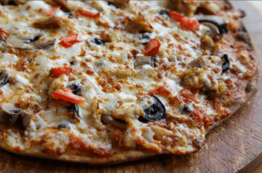 Chicken Thin Crust Pizza in Navi Mumbai