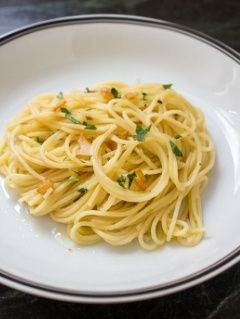 Aglio E Olio in Thane