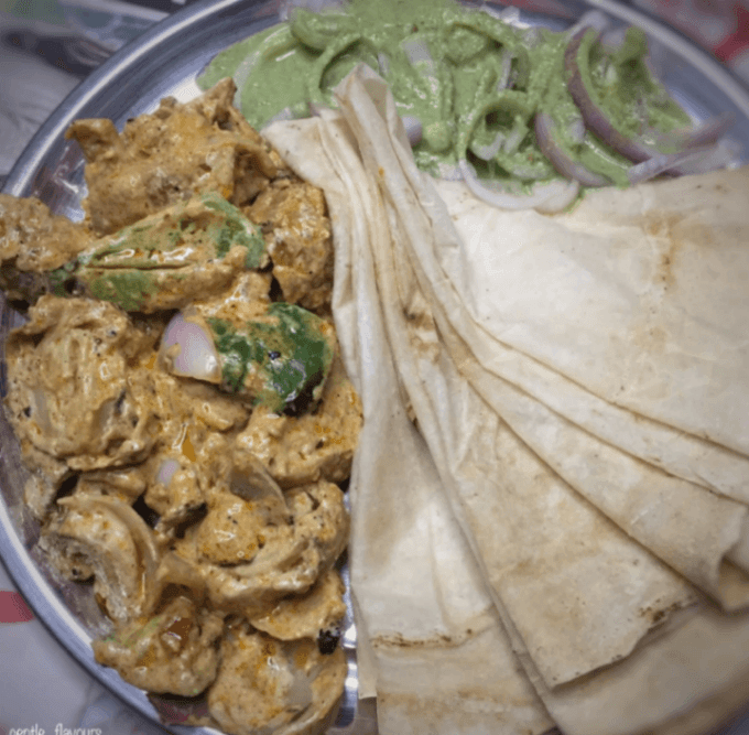 Afghani Chicken With Rumali Roti in New Delhi