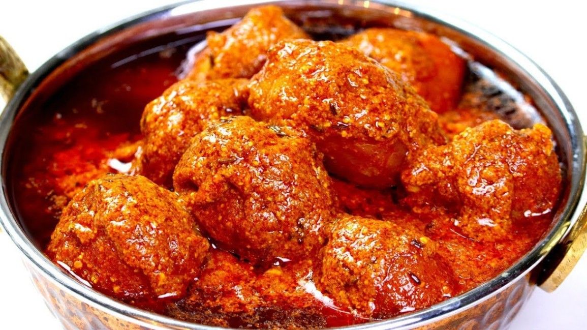 Aloo Dum Kashmiri in New Delhi