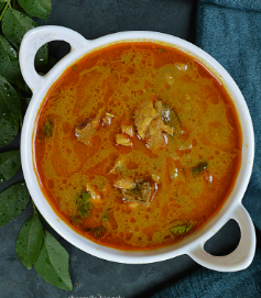 Nattu Kozhi Kolambu at Kovai Kongu Virundhu, Velampalayam