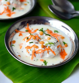 Curd Vada in Thrissur