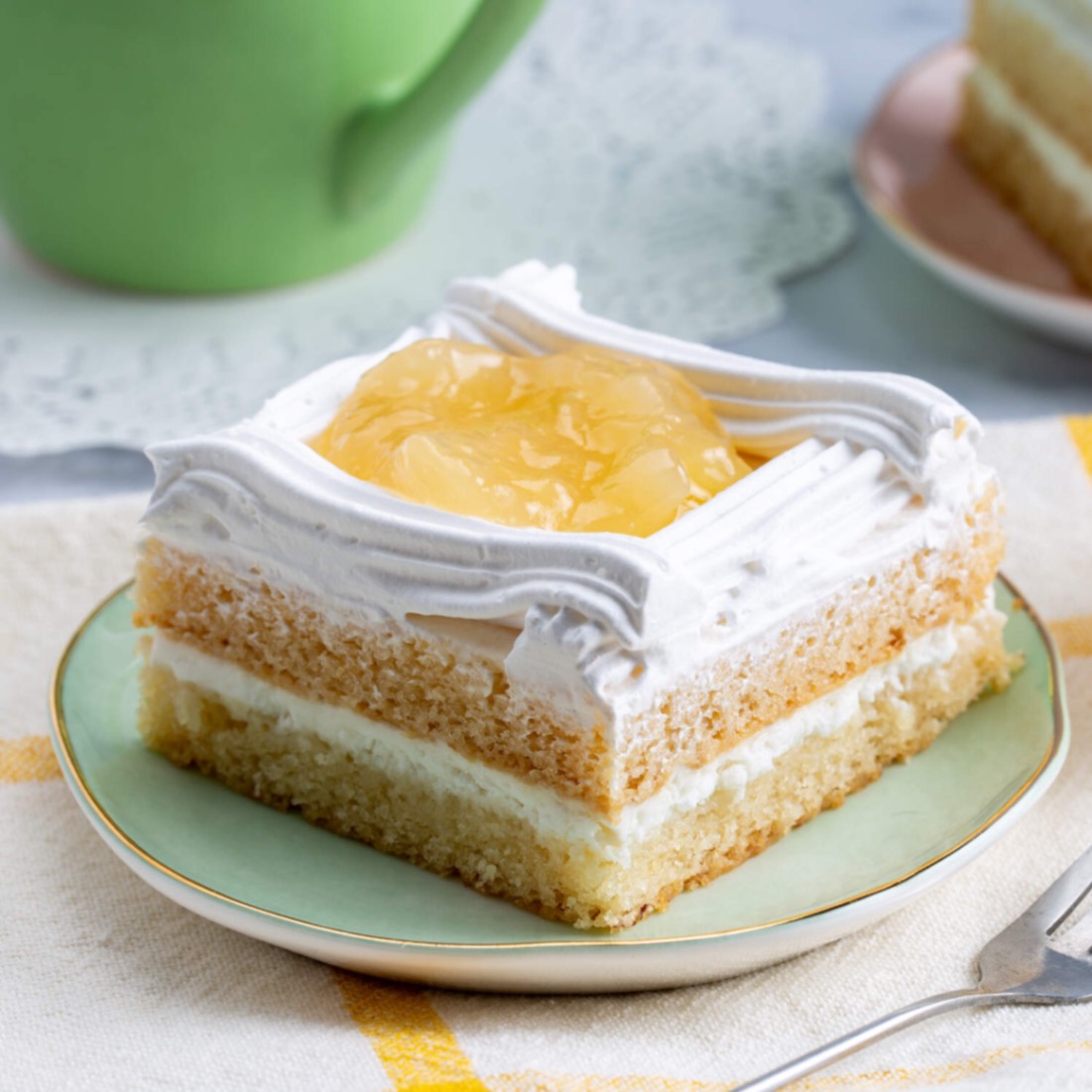 Eggless Fresh Cream Pineapple Pastry in Chennai