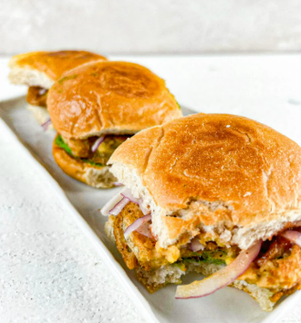 Chapli Bun Kebab in Bengaluru